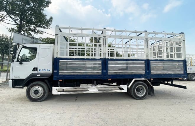 Hình 5: Giá Lăn Bánh Chenglong 7.3 Tấn L3 160Hp Mui Bạt 7m