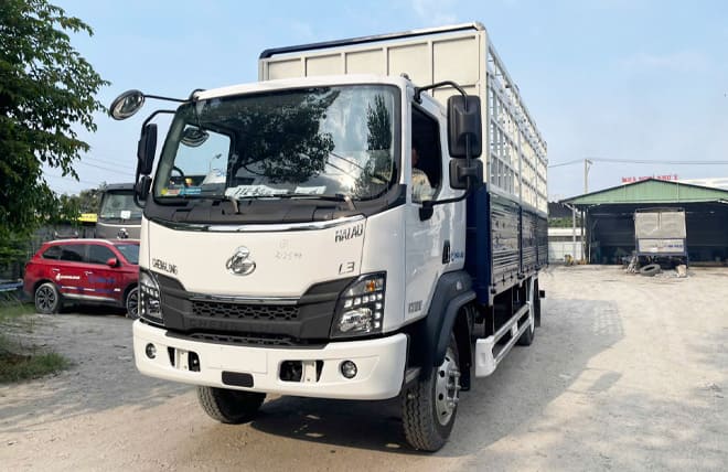 Hình 6: Giá Lăn Bánh Chenglong 7.3 Tấn L3 160Hp Mui Bạt 7m